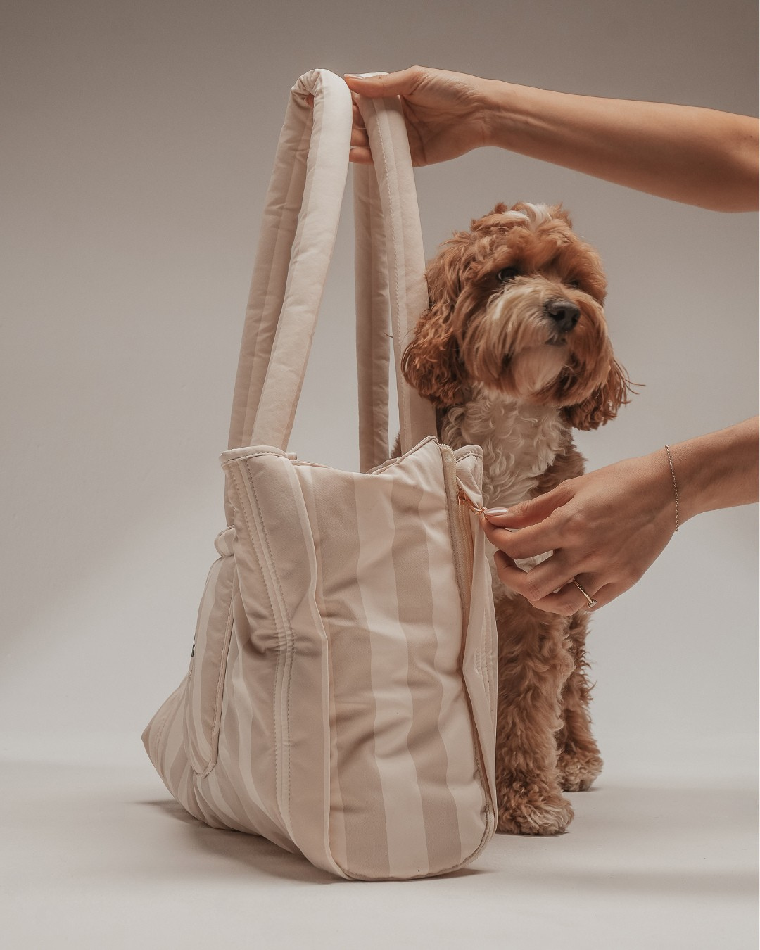 Summer Breeze Cooling Settle Mat Tote